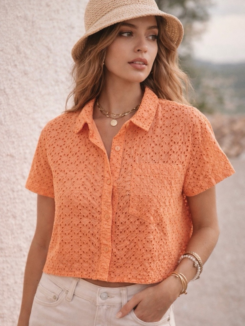Marled Eyelet Blouse Womens
Peach Button Up Short Sleeve Shirt
Top Size Medium